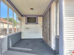 4278 S Hobart Boulevard, Los Angeles CA 90062