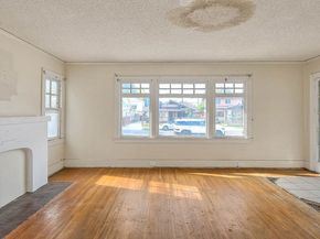 4278 S Hobart Boulevard, Los Angeles CA 90062