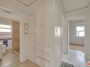 4278 S Hobart Boulevard, Los Angeles CA 90062