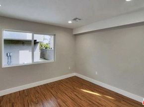 2301 Hauser Boulevard, Los Angeles CA 90016