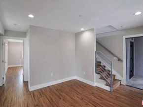 2301 Hauser Boulevard, Los Angeles CA 90016