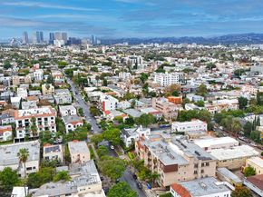 8555 Cashio Street PH4, Los Angeles CA 90035