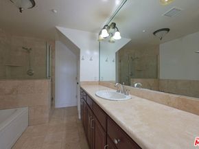 8555 Cashio Street PH4, Los Angeles CA 90035