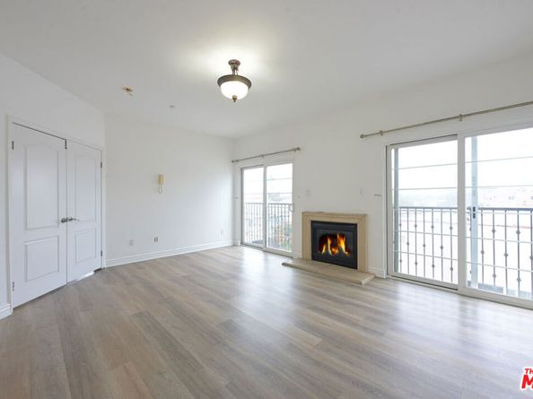 8555 Cashio Street PH4, Los Angeles CA 90035