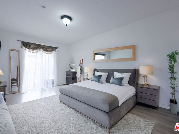 8555 Cashio Street PH4, Los Angeles CA 90035