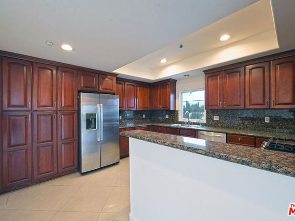 8555 Cashio Street PH4, Los Angeles CA 90035