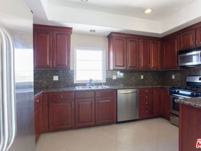 8555 Cashio Street PH4, Los Angeles CA 90035