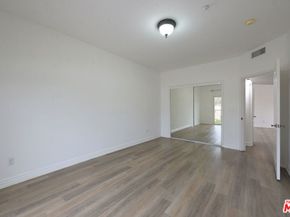 8555 Cashio Street PH4, Los Angeles CA 90035