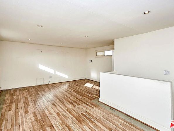 450 S Serrano Avenue, Los Angeles CA 90020