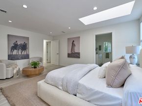 4211 W Woodland Avenue, Burbank CA 91505