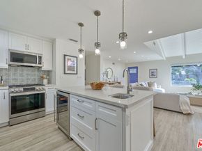 4211 W Woodland Avenue, Burbank CA 91505