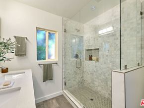 4211 W Woodland Avenue, Burbank CA 91505