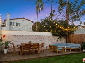 2525 W 81st Street, Inglewood CA 90305