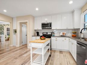 2525 W 81st Street, Inglewood CA 90305