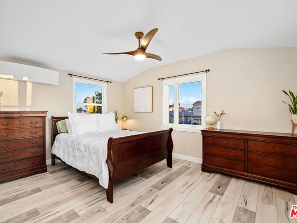 2525 W 81st Street, Inglewood CA 90305