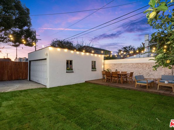 2525 W 81st Street, Inglewood CA 90305