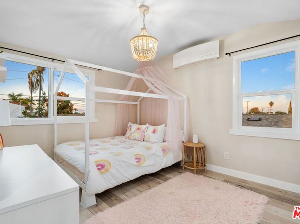 2525 W 81st Street, Inglewood CA 90305