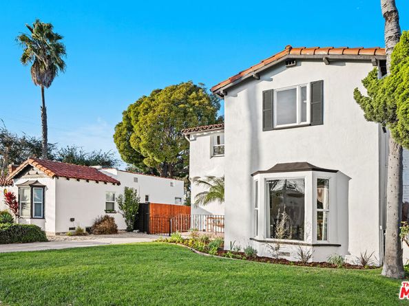 2525 W 81st Street, Inglewood CA 90305