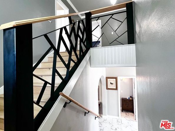 821 Lorraine Boulevard, Los Angeles CA 90005