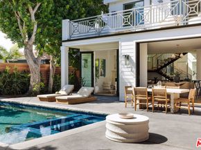 1726 Pier Avenue, Santa Monica CA 90405