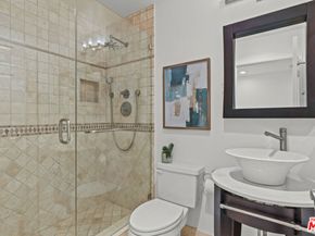 11636 Montana Avenue 107, Los Angeles CA 90049