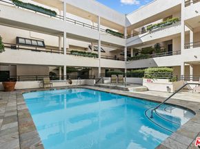 11636 Montana Avenue 107, Los Angeles CA 90049