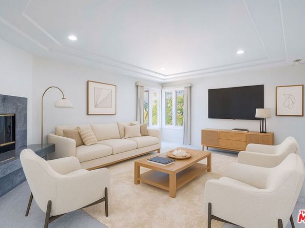 18244 Coastline Drive, Malibu CA 90265