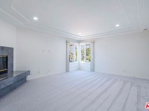 18244 Coastline Drive, Malibu CA 90265