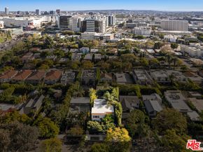 8720 Ashcroft Avenue, West Hollywood CA 90048
