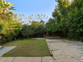 8720 Ashcroft Avenue, West Hollywood CA 90048