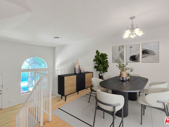 8741 Darby Avenue 16, Northridge CA 91325