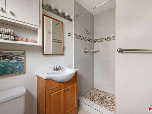 7749 Nita Avenue, Canoga Park CA 91304