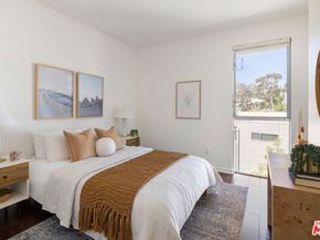 2526 N Via Artis Avenue, Los Angeles CA 90039