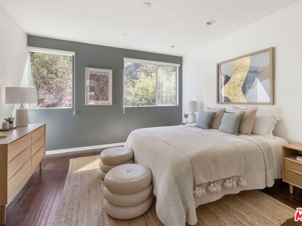 2526 N Via Artis Avenue, Los Angeles CA 90039