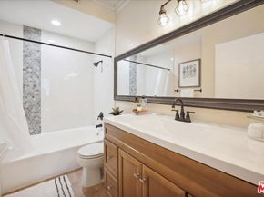 13331 Moorpark Street 123, Sherman Oaks CA 91423