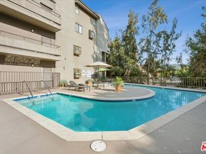 13331 Moorpark Street 123, Sherman Oaks CA 91423