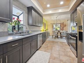 13331 Moorpark Street 123, Sherman Oaks CA 91423
