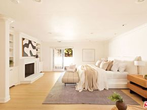 1132 Chantilly Road, Los Angeles CA 90077