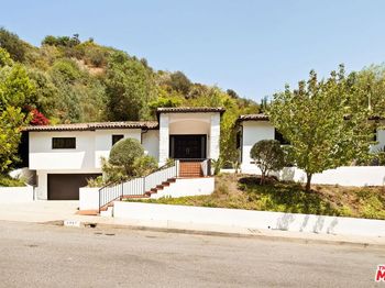 1132 Chantilly Road