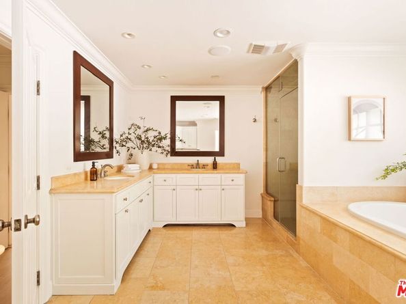 1132 Chantilly Road, Los Angeles CA 90077
