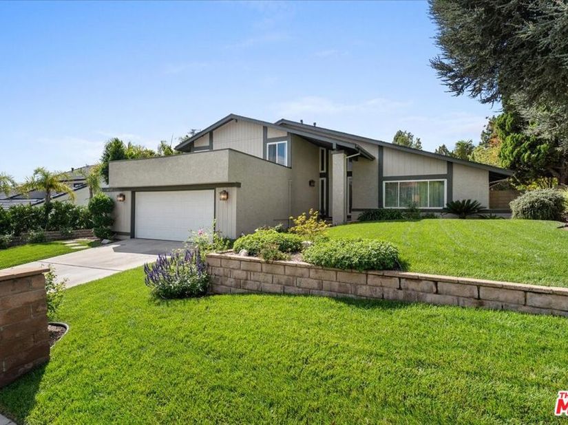 11717 Pala Mesa Drive, Porter Ranch, CA 91326 - For Sale