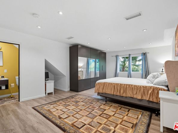 10915 Ayres Avenue, Los Angeles CA 90064