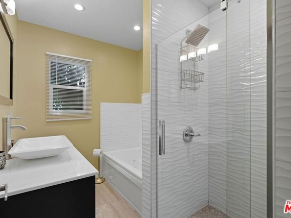 10915 Ayres Avenue, Los Angeles CA 90064