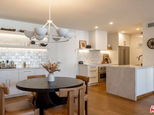 1351 N Crescent Heights Boulevard 316, West Hollywood CA 90046