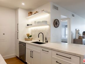 1351 N Crescent Heights Boulevard 316, West Hollywood CA 90046