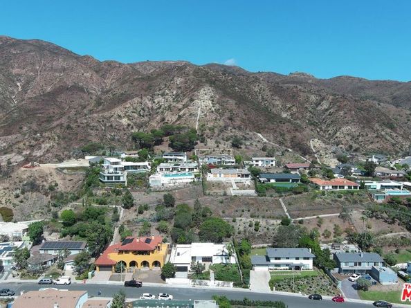 18073 Sandy Cape Drive, Pacific Palisades CA 90272