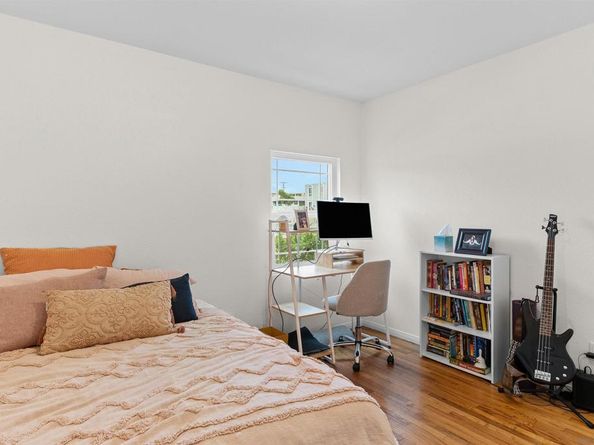 3450 42nd, San Diego CA 92105