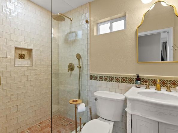 3450 42nd, San Diego CA 92105