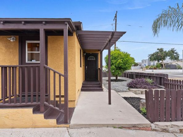 3450 42nd, San Diego CA 92105