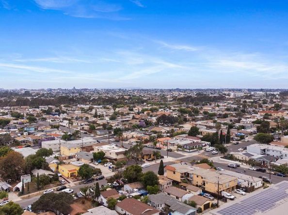 3450 42nd, San Diego CA 92105